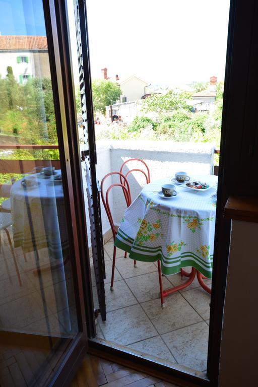 Apartment Slavica Kornic Exterior photo